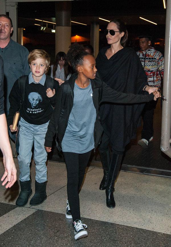 Shiloh Jolie Pitt Boy Gender Angelina Brad Dressing