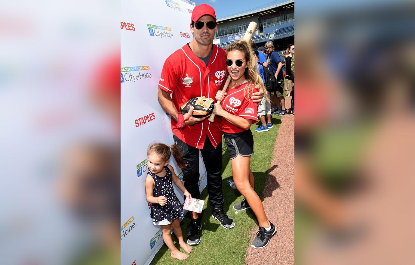 City of Hope Celebrity Softball Game &#8211; Arrivals