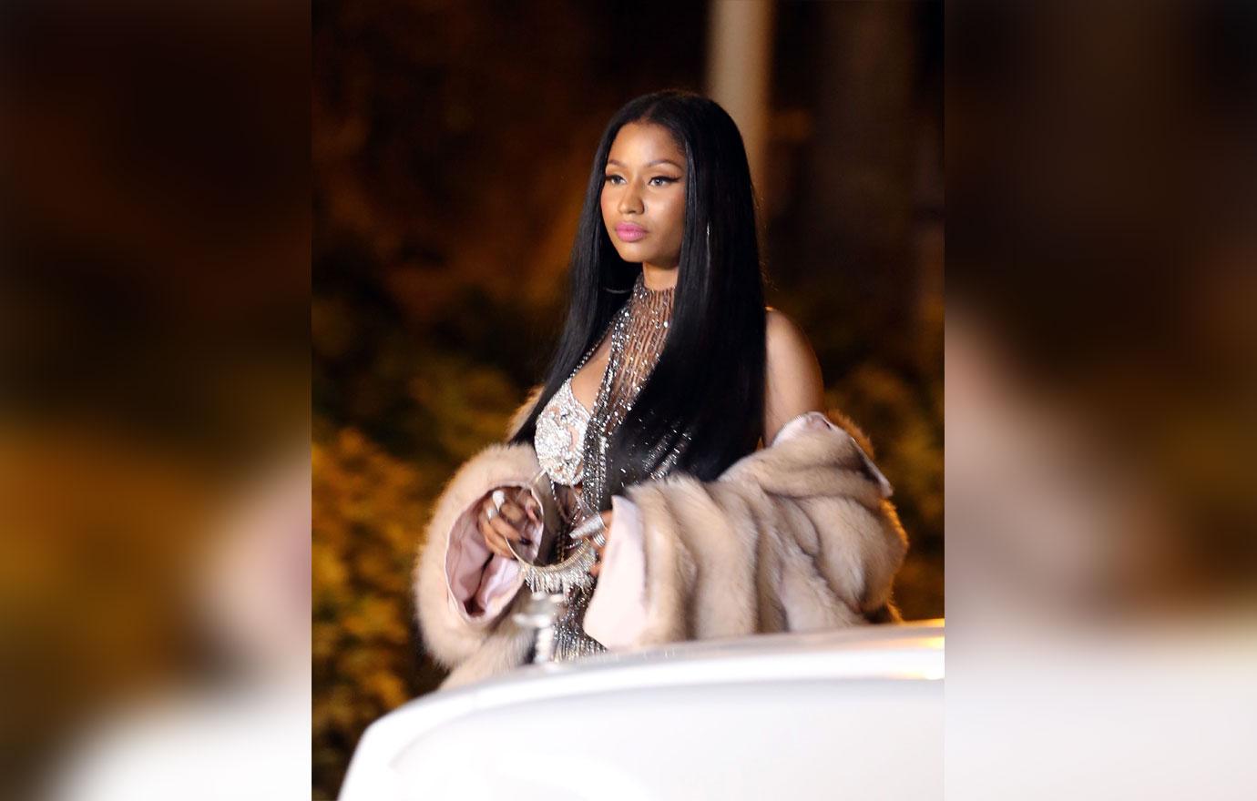 FFN_Nicki_Minaj_LOR_02272017_52329531