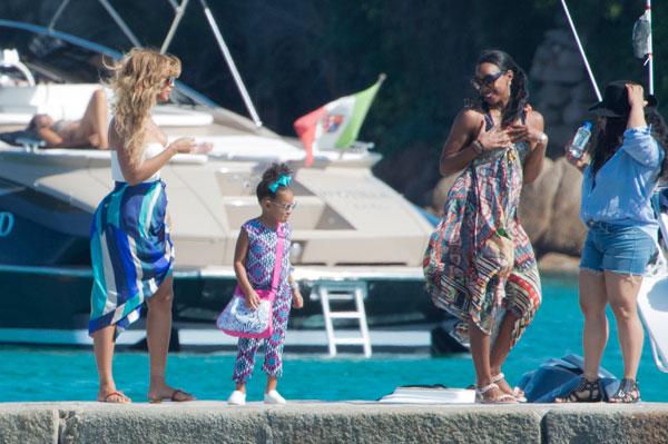 Adorable blue ivy11