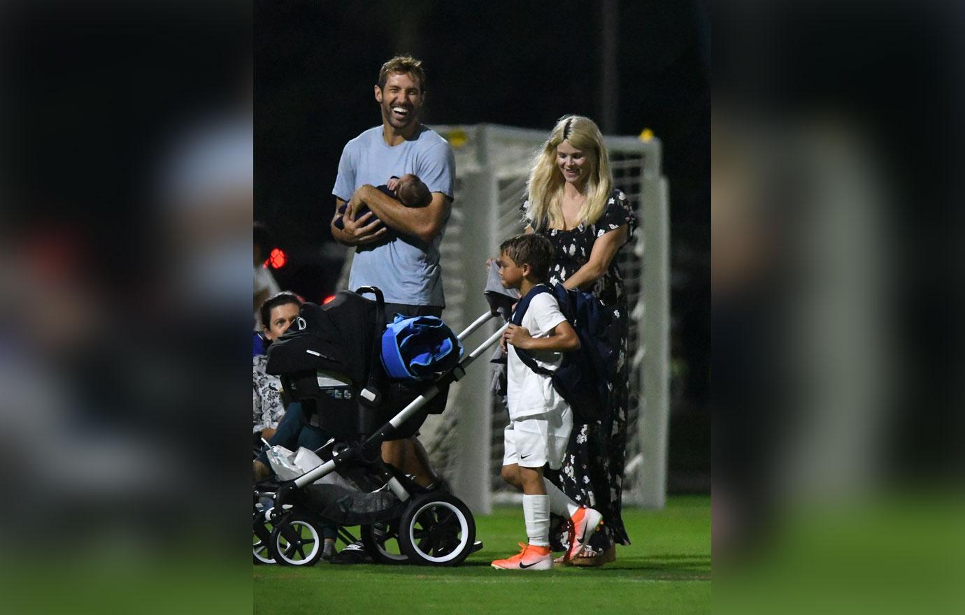 //elin nordegren gives birth