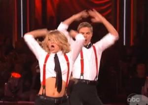 2011__10__Julianne Derek Hough DWTS Oct12newsbt 300×213.jpg