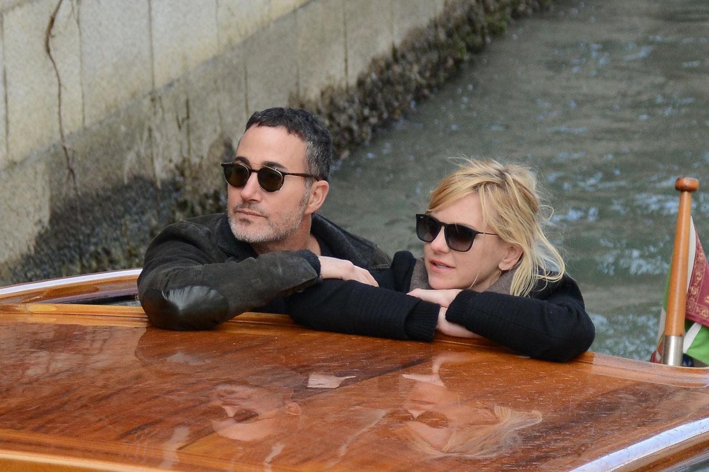 Anna Faris looks smitten as she enjoys a day out with new boyfriend Michael Barrett in Venice!