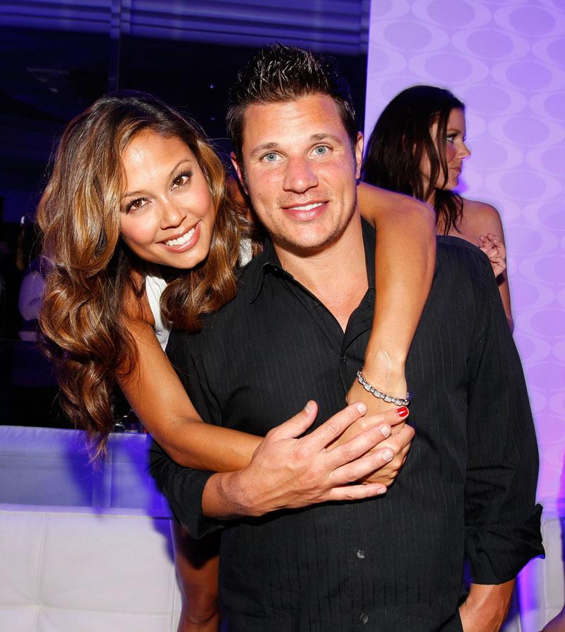 vanessa nick lachey third baby 03