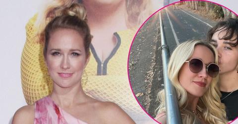 pic of Anna Camp, her girlfriend.