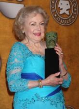 2010__02__betty_white_feb10news 164×225.jpg