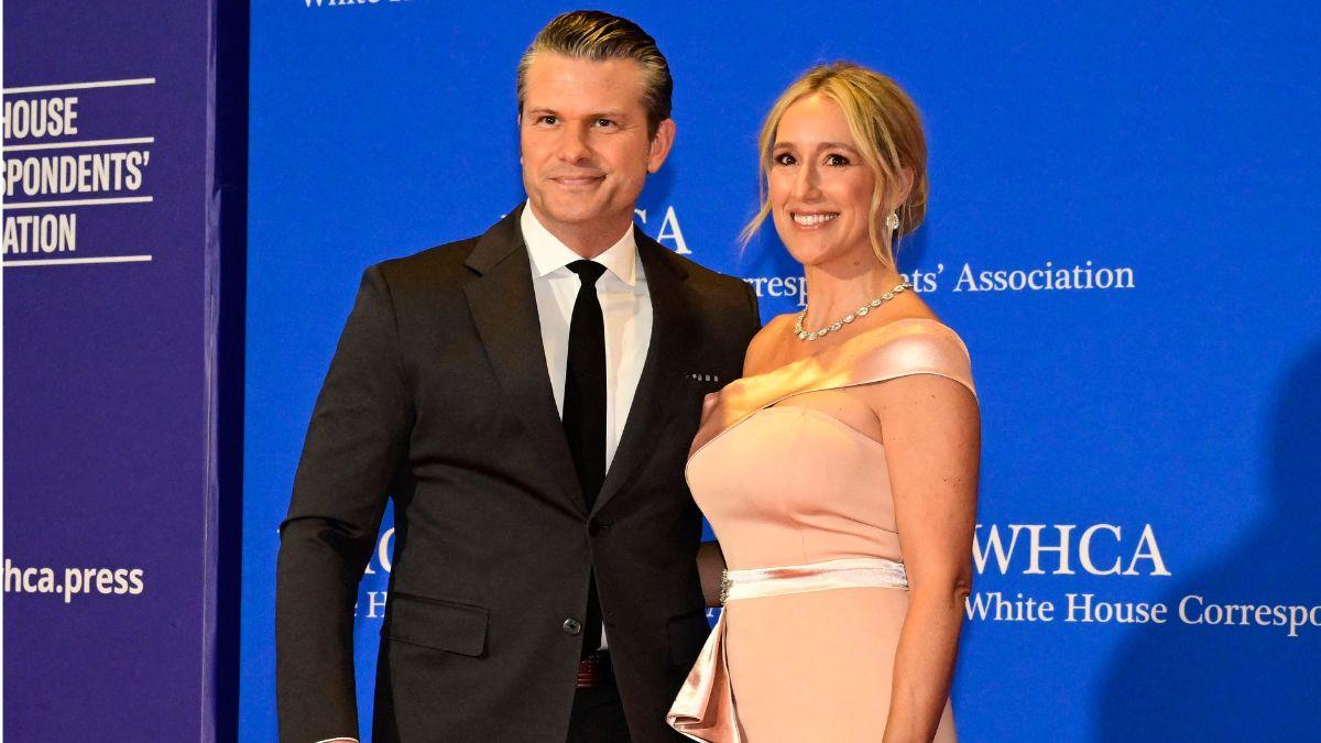 photo of pete hegseth and jennifer rauchet
