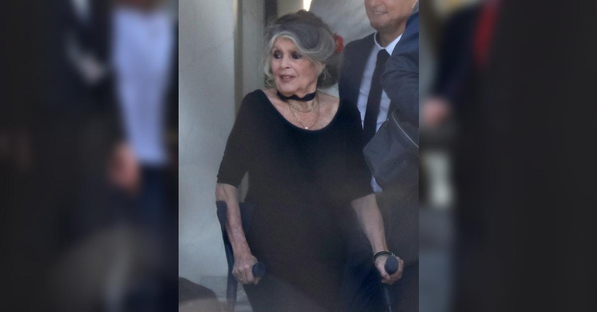 Image of the famed French actress shut down rumors about her death.