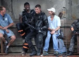 2010__07__Josh_Duhamel_July19_14 300×218.jpg