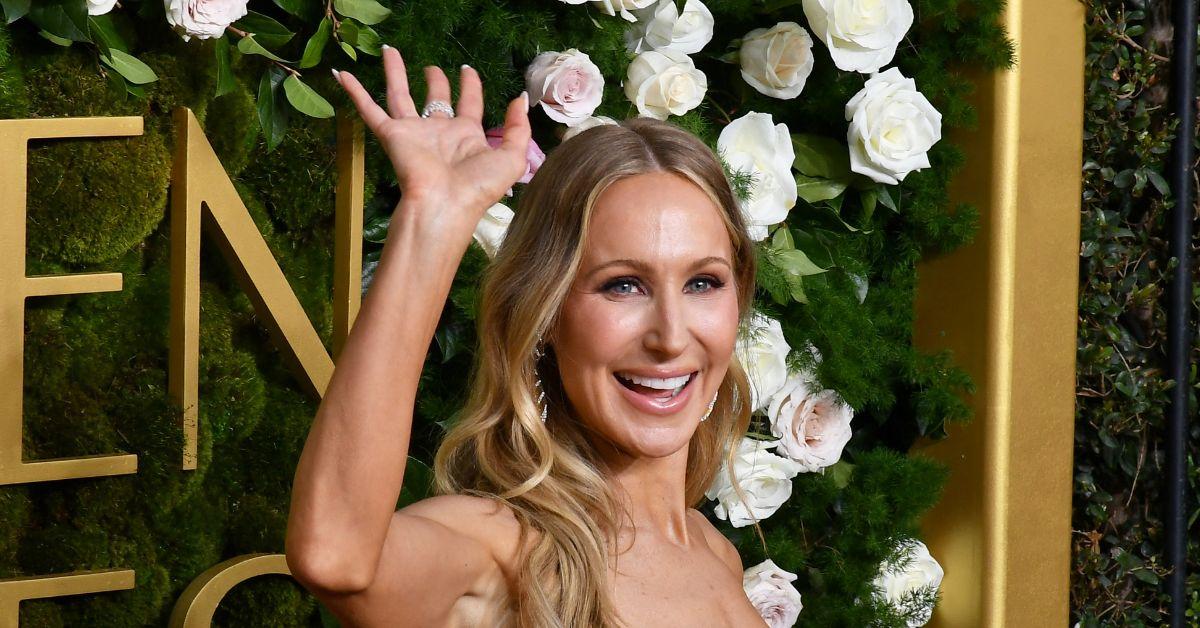 nikki glaser howard stern interview globes flattered