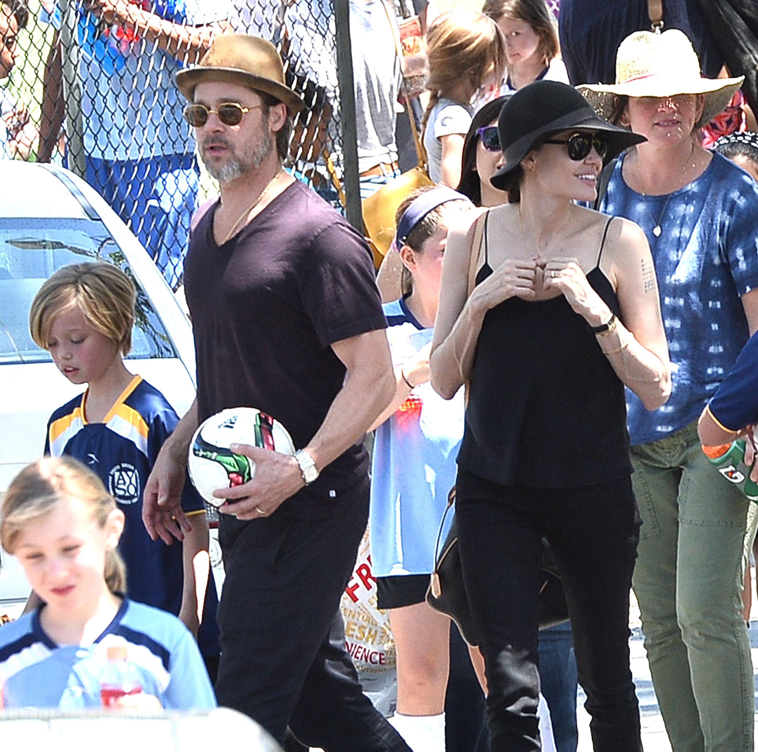 Brad Pitt, Angelina Jolie, Shiloh and Zahara At Soccer Game