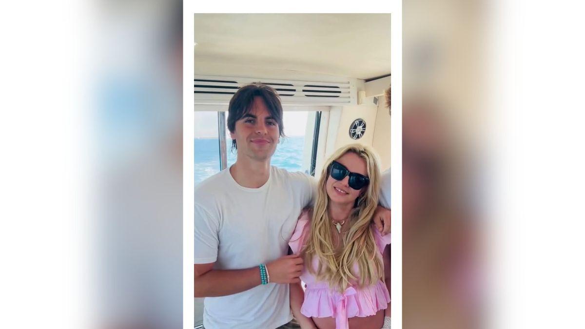 image of Britney Spears' loved ones wanted her to get help, a source claimed. 