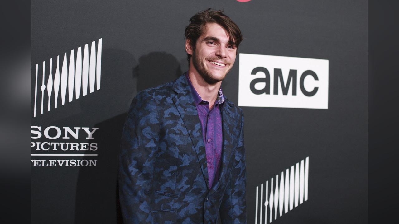rj mitte dead at
