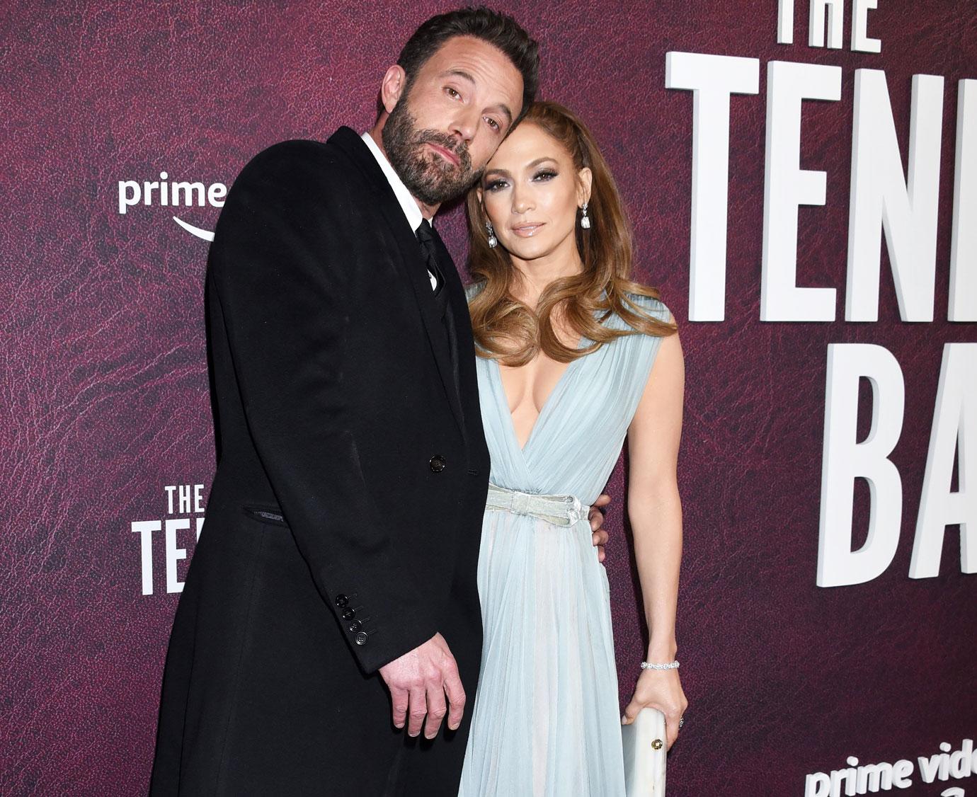 ben affleck jennifer lopez gush red carpet tender bar premiere