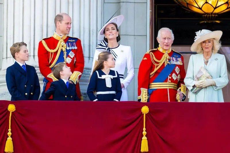 prince william kate middleton pressure represent monarchy scandals