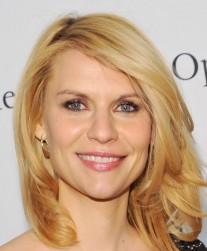 2011__04__okmagazine horoscopes clairedanes 207×300.jpg