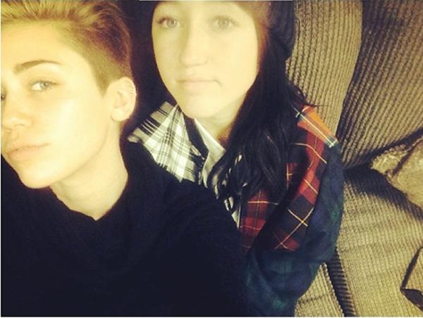 Miley Cyrus Noah Cyrus