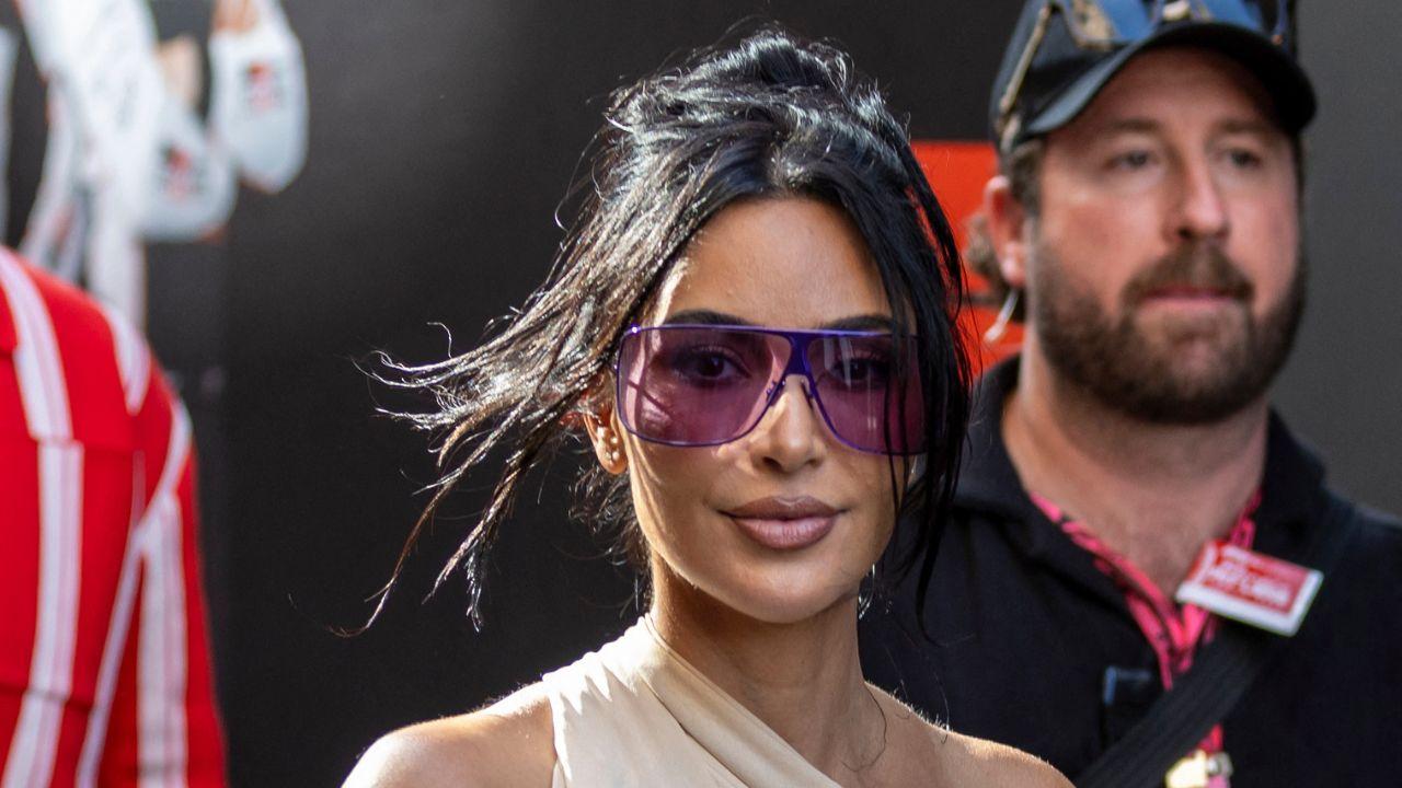 kim kardashian home invasion burglar breaks into  million mansion
