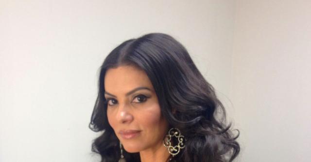 Adriana demoura rhom 1213 ka ok.jpg