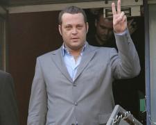 2009__10__vince3 225×180.jpg