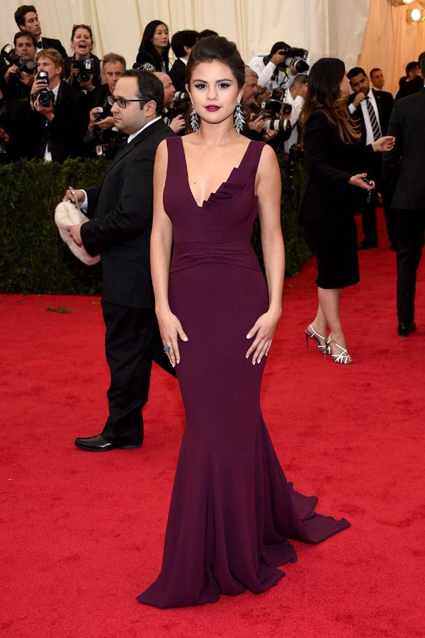 Selena gomez met gala