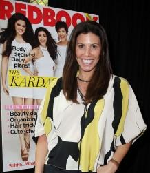 2011__05__cindy_barshop1 218×300.jpg