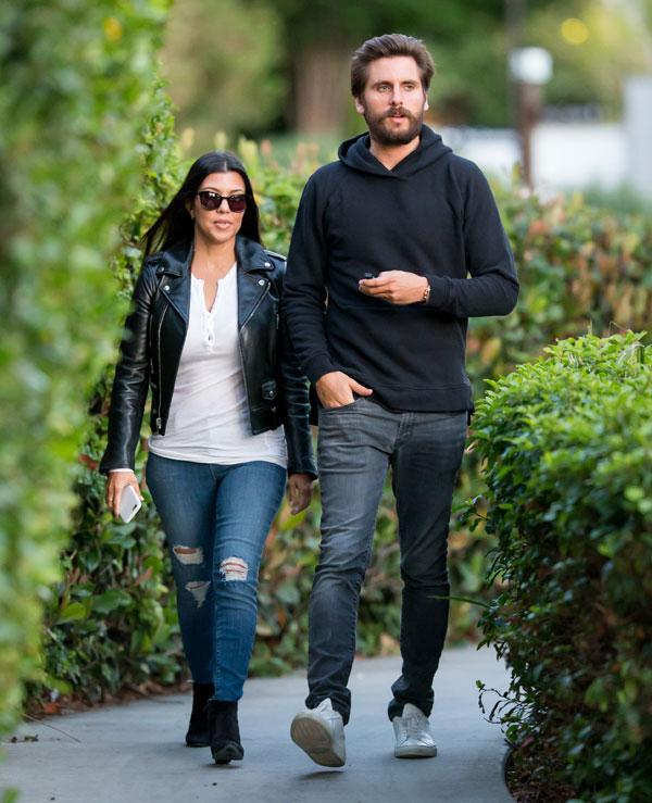 Kourtney kardashian suing scott disick tell all book