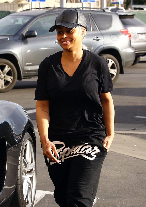 Blac chyna last name kardashian