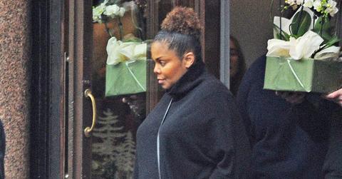 janet jackson pregnant baby bump pics