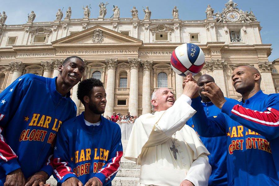 Pope Francis with the Globetrotters