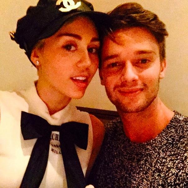 Miley Cyrus Patrick Schwarzenegger split 00