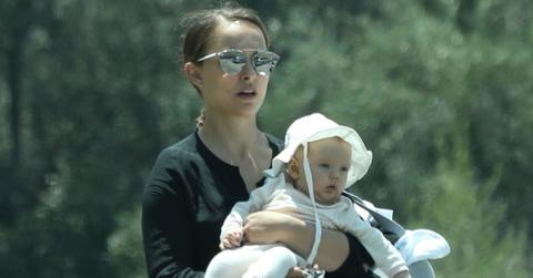 Natalie Portman Daughter Amalia Photos Long