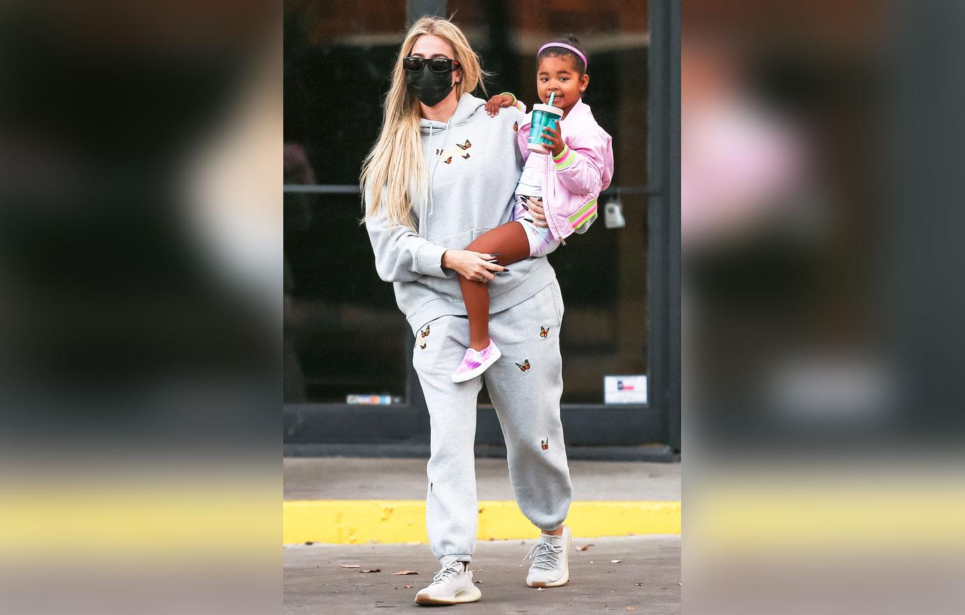 khloe kardashian and daughter true thompson test positive for covid  battles virus for second time