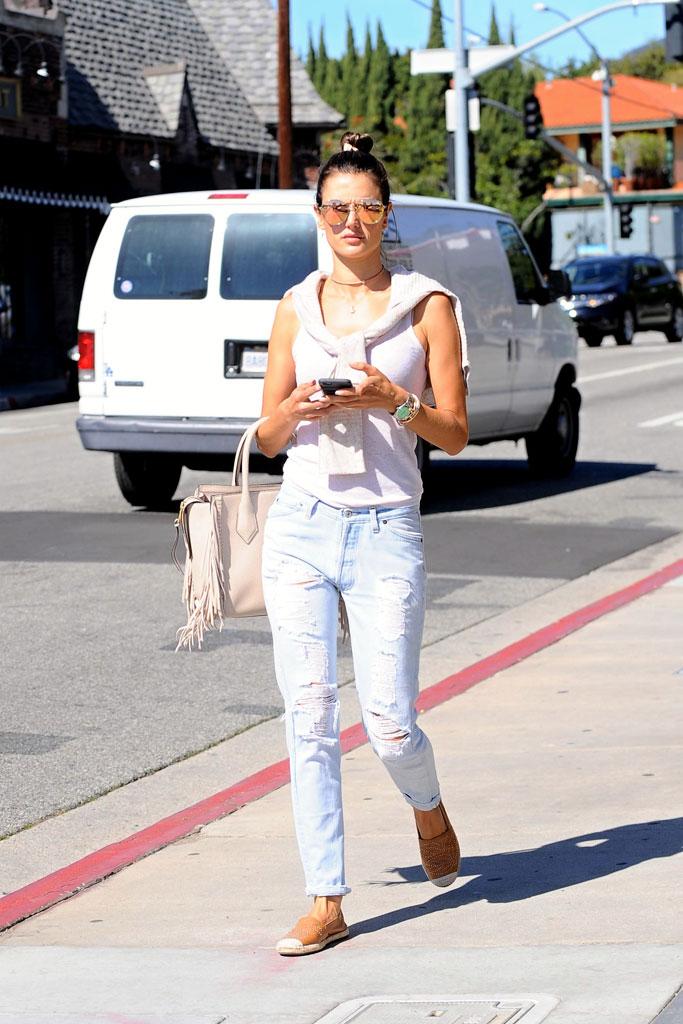 Alessandra Ambrosio Keeps a casual look as she is spotted shopping