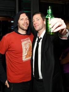 2010__04__sara jaye weiss_Chris Martin and Ed Burns 225&#215;300.jpg