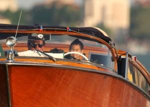 2010__04__INFphoto_1261980 300×214.jpg