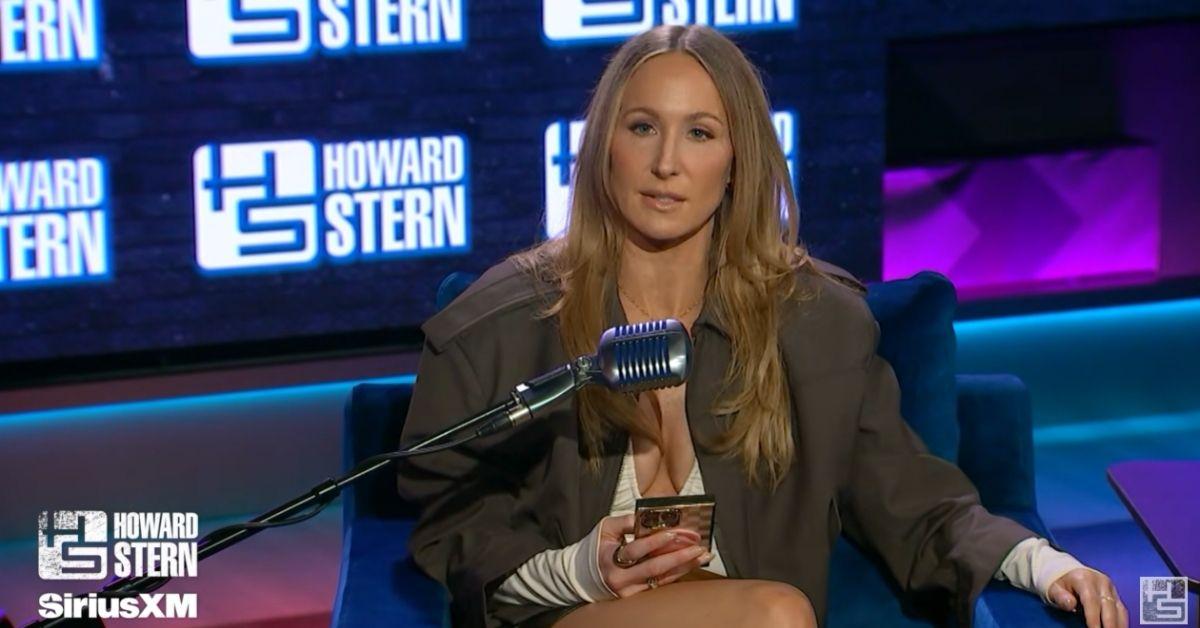 image of Nikki Glaser revealed jokes she cut from her Golden Globes monologue.