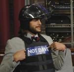 2011__08__Ashton_Kutcher_August25 150×145.jpg