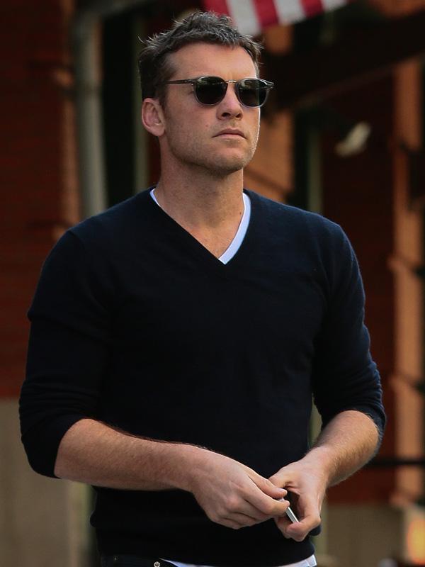 Sam Worthington leaves his hotel in New York City