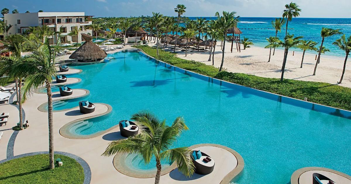 searm p oceanfront pool
