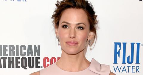 Jennifer garner dating life