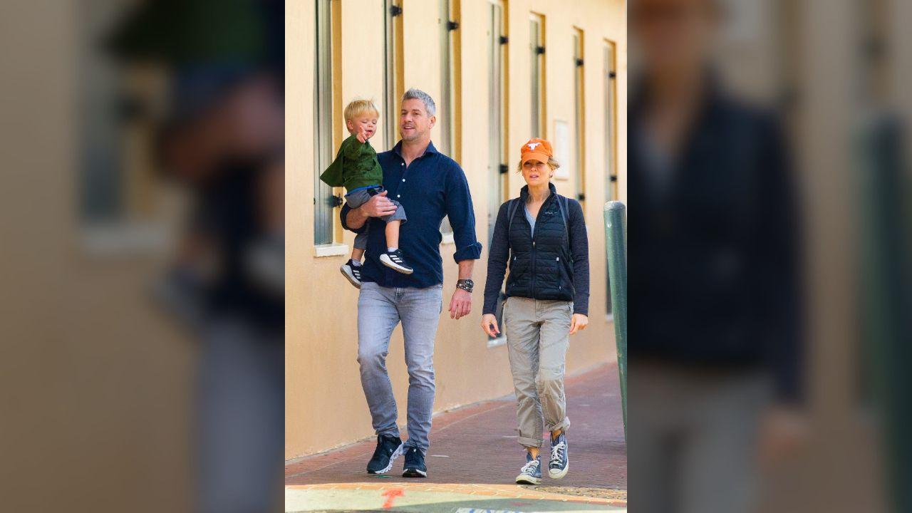 Photo of Christina Haack with Ant Anstead and their son Hudson.