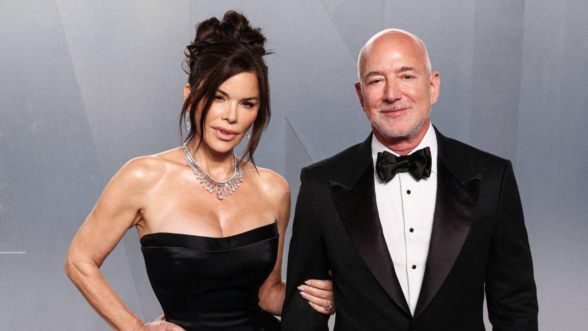 image of Jeff Bezos and Lauren Sanchez