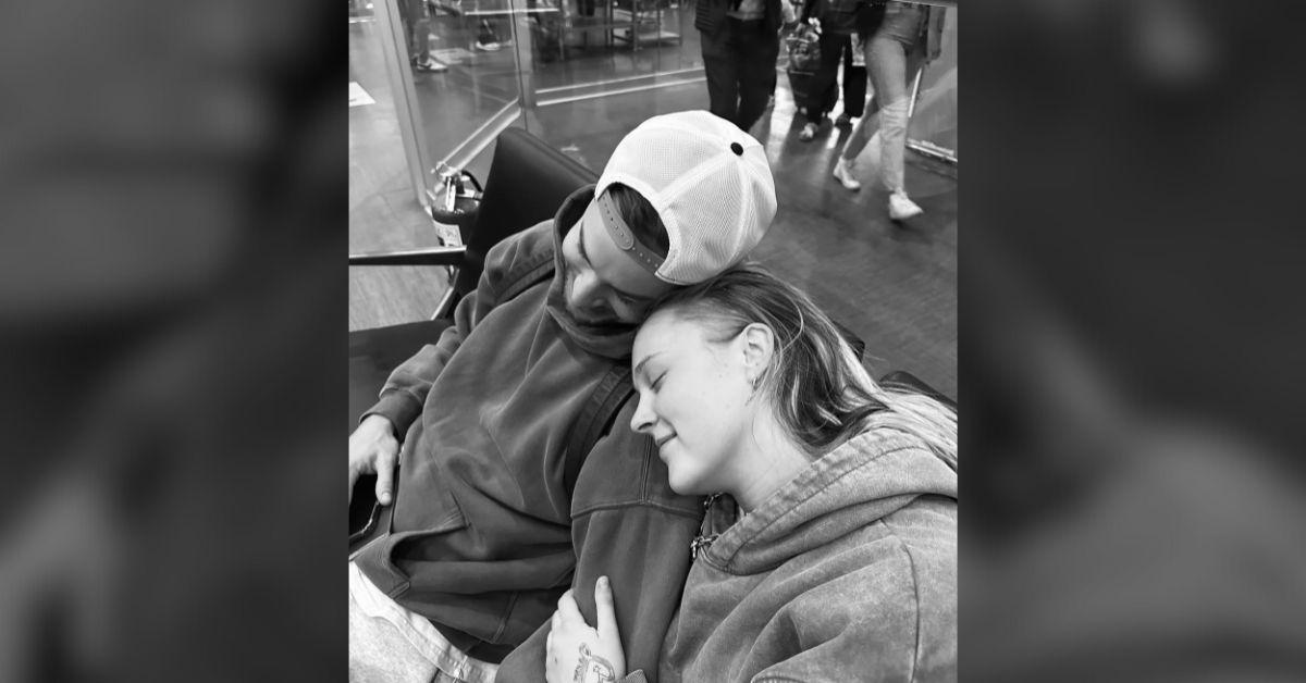 gabby windey jojo siwa careful desperate chris hughes creepy