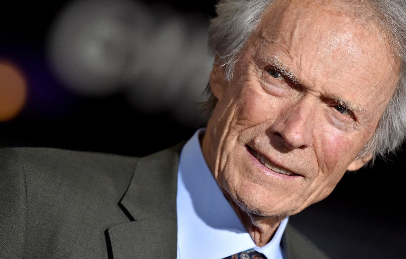 clint eastwood fans praise meaningful appearance jane goodall