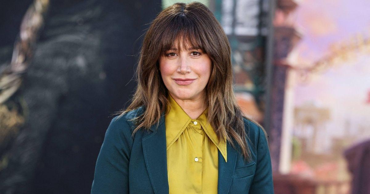 Image of Ashley Tisdale wrote an essay called 'Breaking Up With My Toxic Mom Group.'