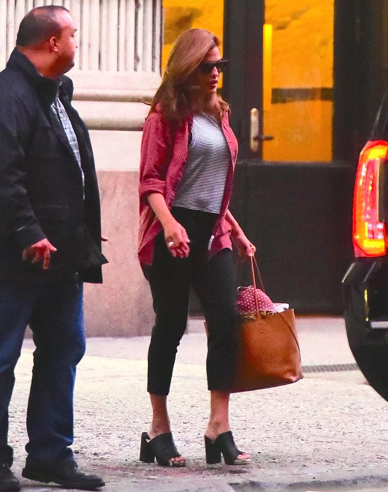 EXCLUSIVE: Eva Mendes Shows Off her Extremely Fit Post Pregnancy Body as she Leaves a Photoshoot in NYC