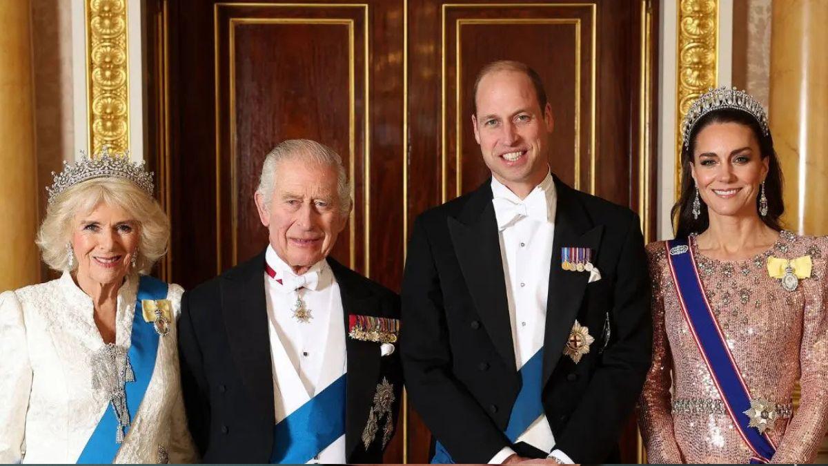 image of royal family 