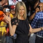 2011__06__Jennifer_Aniston_June28 150×148.jpg