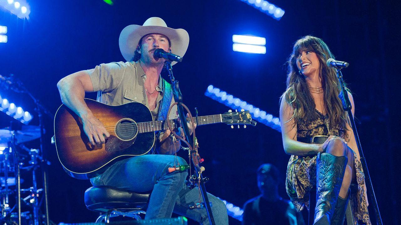 image of Green cited his experience touring with Langley and said 'she's doing pretty well' while on 'The Voice.'